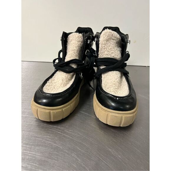 Women’s Black Kimber Sherpa Tongue Boots Universal Thread size 7. - Picture 3 of 8